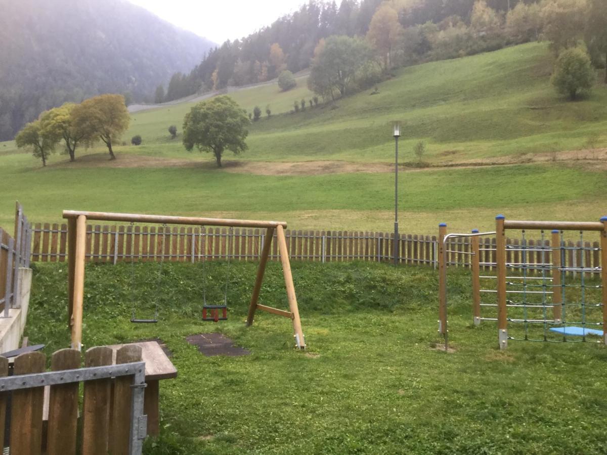 Apartment Lux Weitental Екстериор снимка